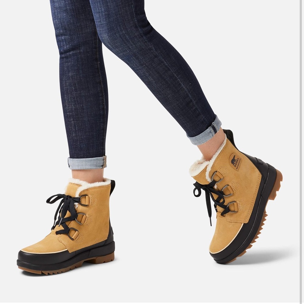 NWT Sorel Women’s Tivoli IV Waterproof Boot, Size 9